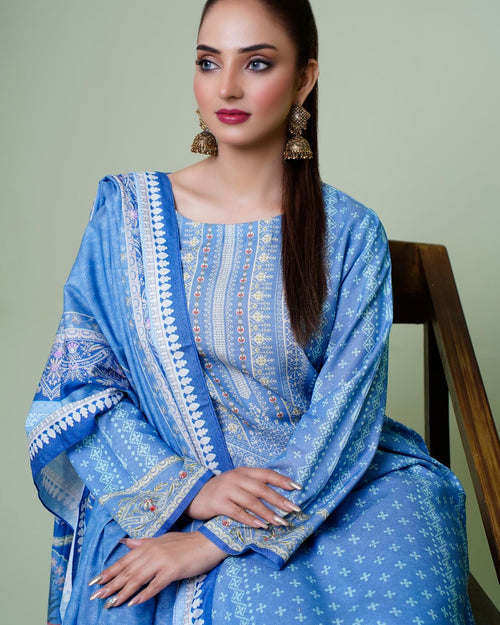 RRR Azure Everyday Kurta - stock fashion image 1